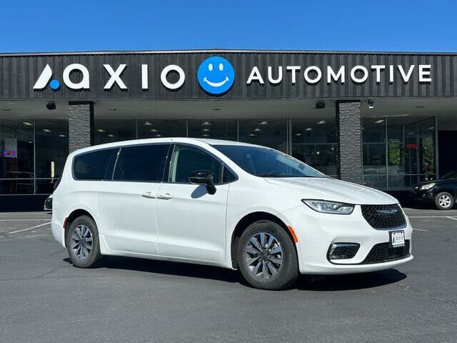 2024 CHRYSLER Pacifica