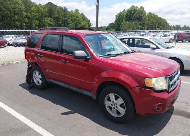 2010 FORD Escape