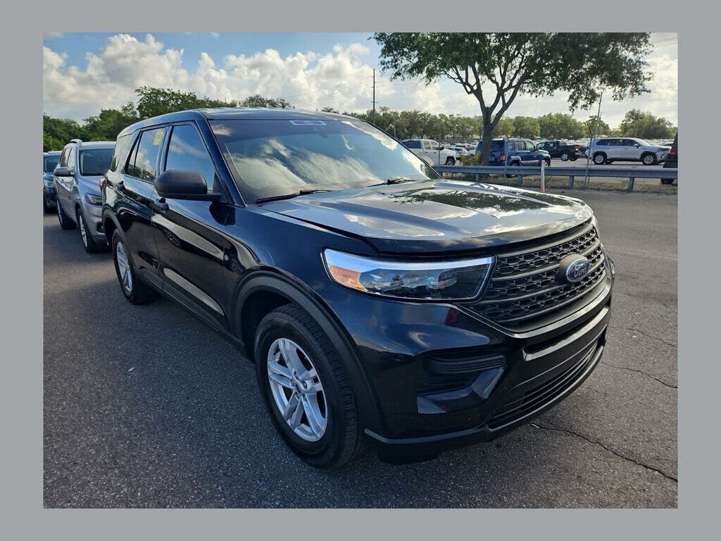 2022 FORD Explorer