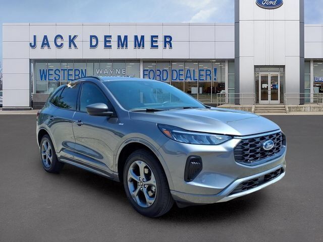 2024 FORD Escape