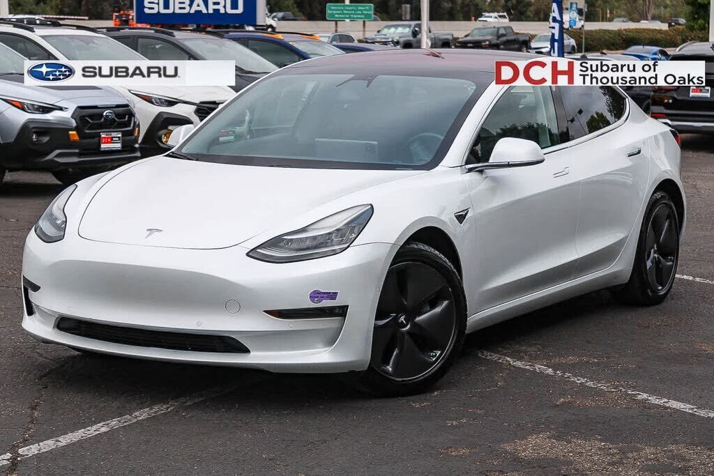 2018 TESLA Model 3