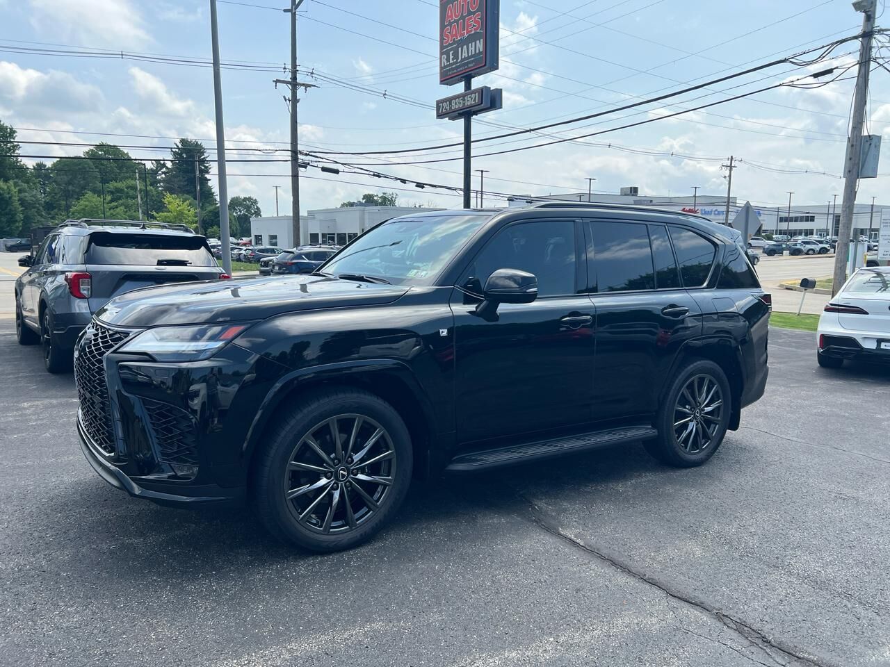 2024 LEXUS LX