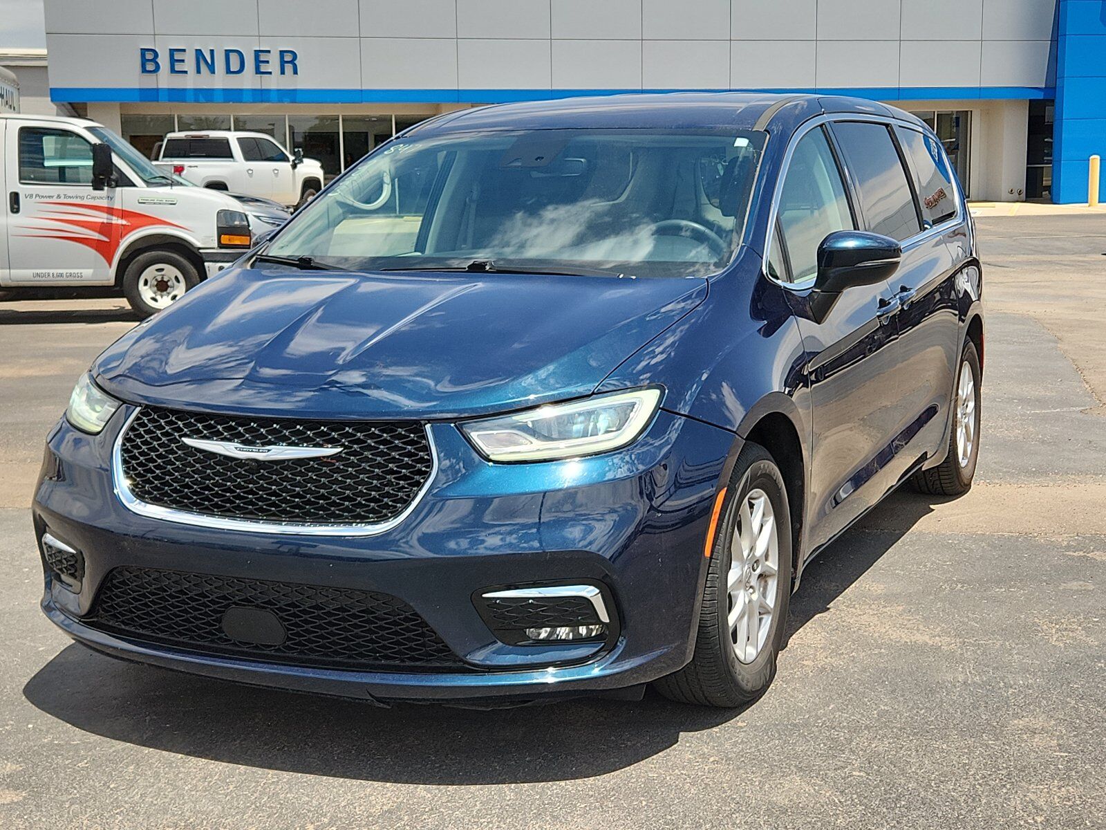 2023 CHRYSLER Pacifica