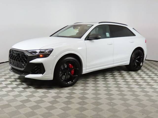 2026 AUDI RS Q8