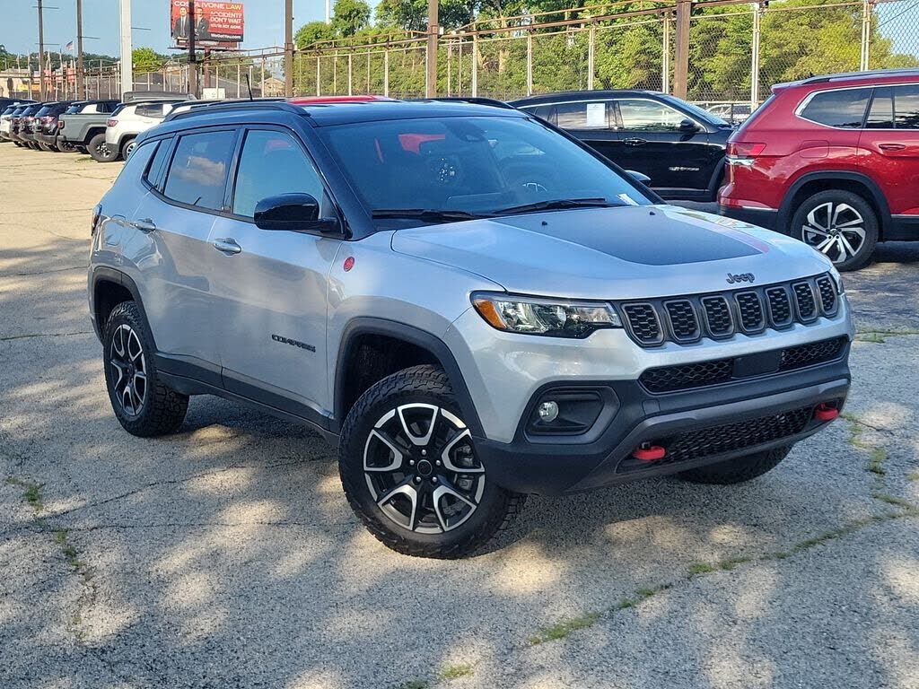 2025 JEEP Compass