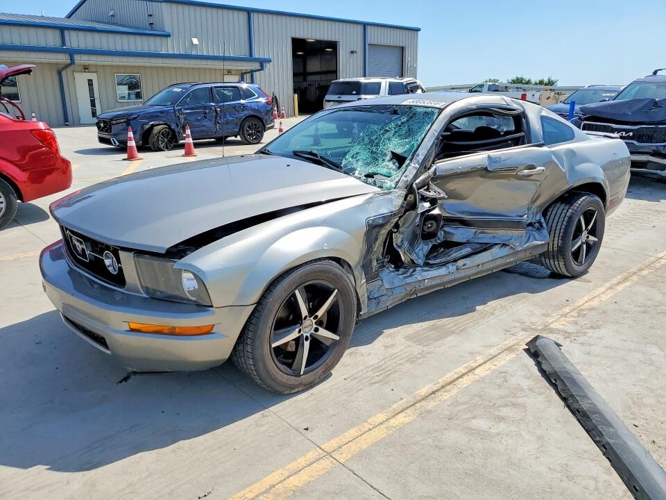 2009 FORD Mustang