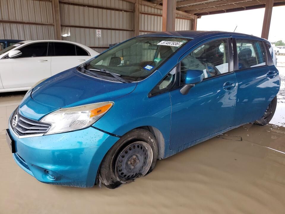 2016 NISSAN Versa