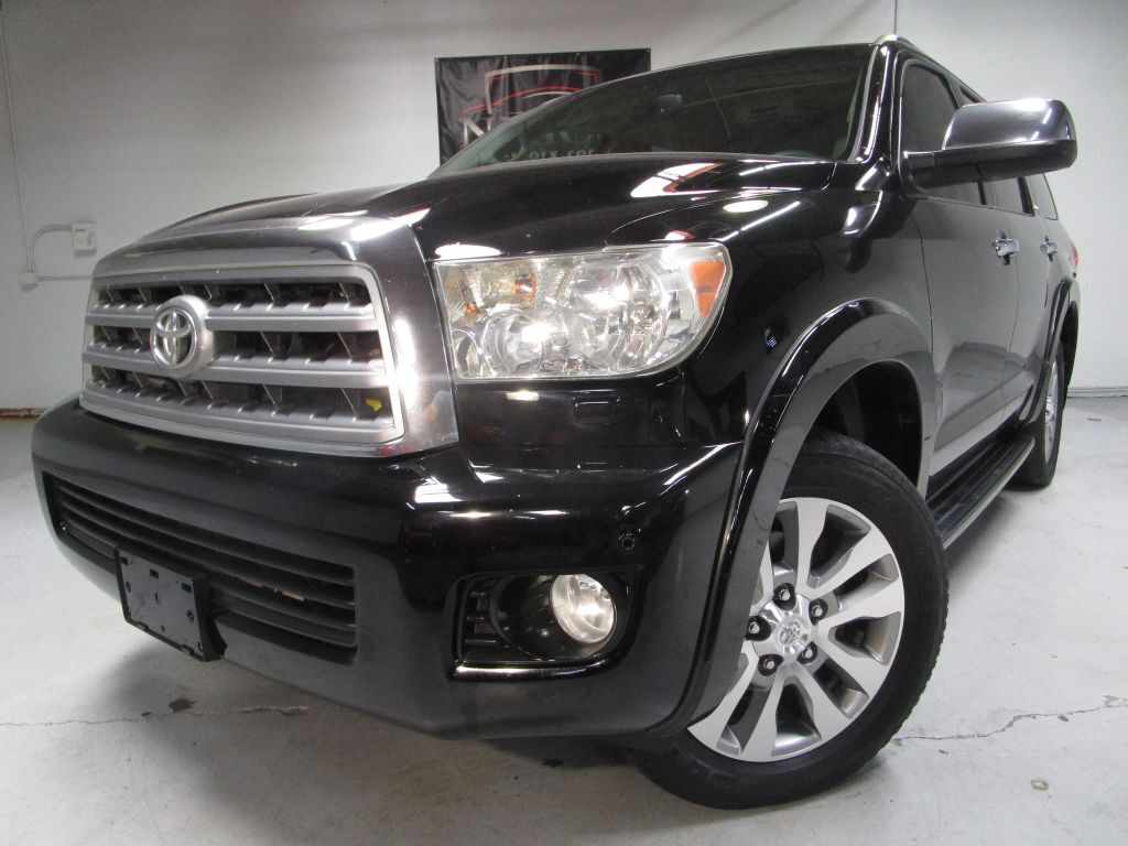 2011 TOYOTA Sequoia