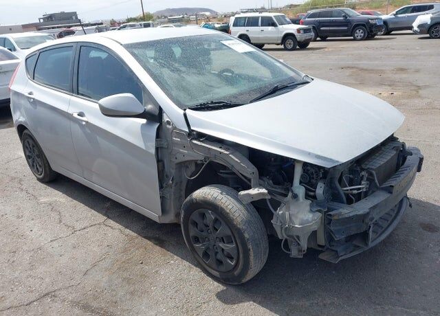 2015 HYUNDAI Accent