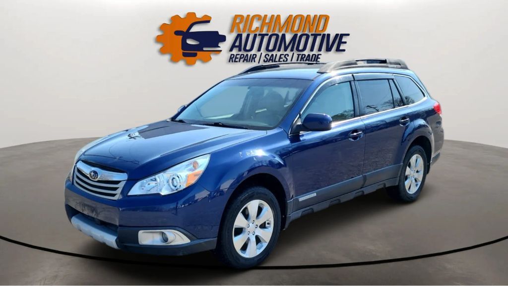 2011 SUBARU Outback