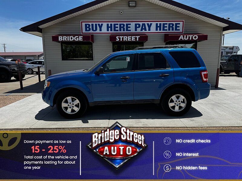 2011 FORD Escape