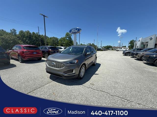 2023 FORD Edge