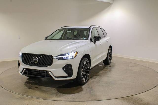 2026 VOLVO XC60