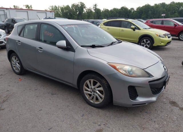 2013 MAZDA Mazda3