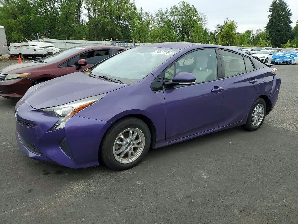 2016 TOYOTA PRIUS