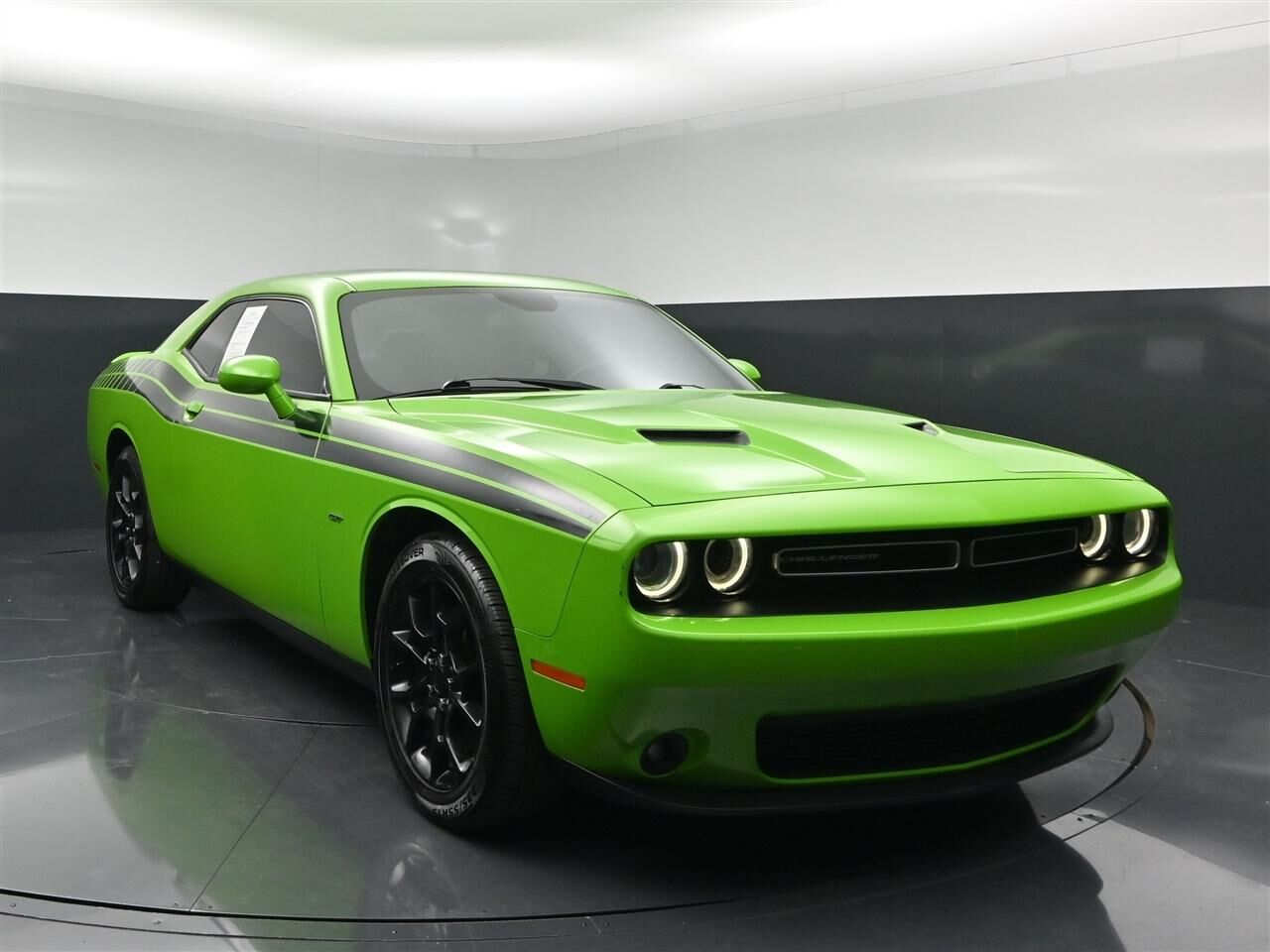 2017 DODGE Challenger