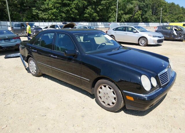 1997 MERCEDES-BENZ E-Class