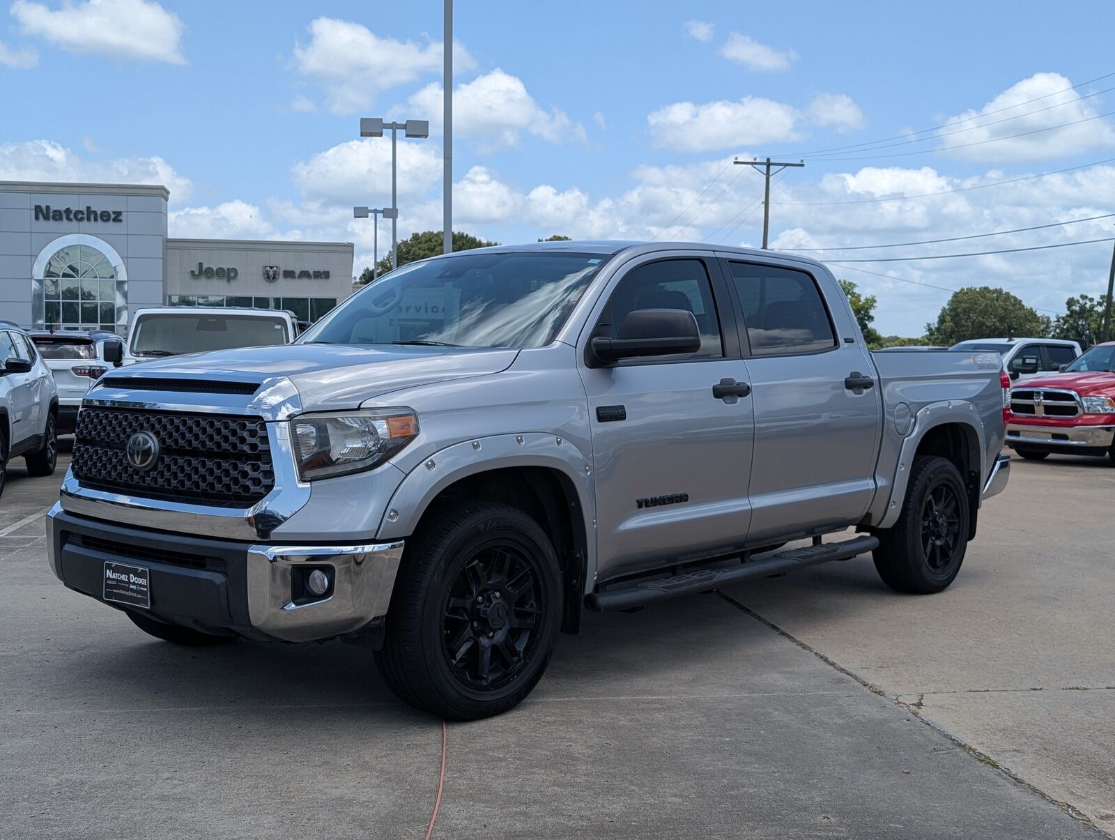 2021 TOYOTA Tundra