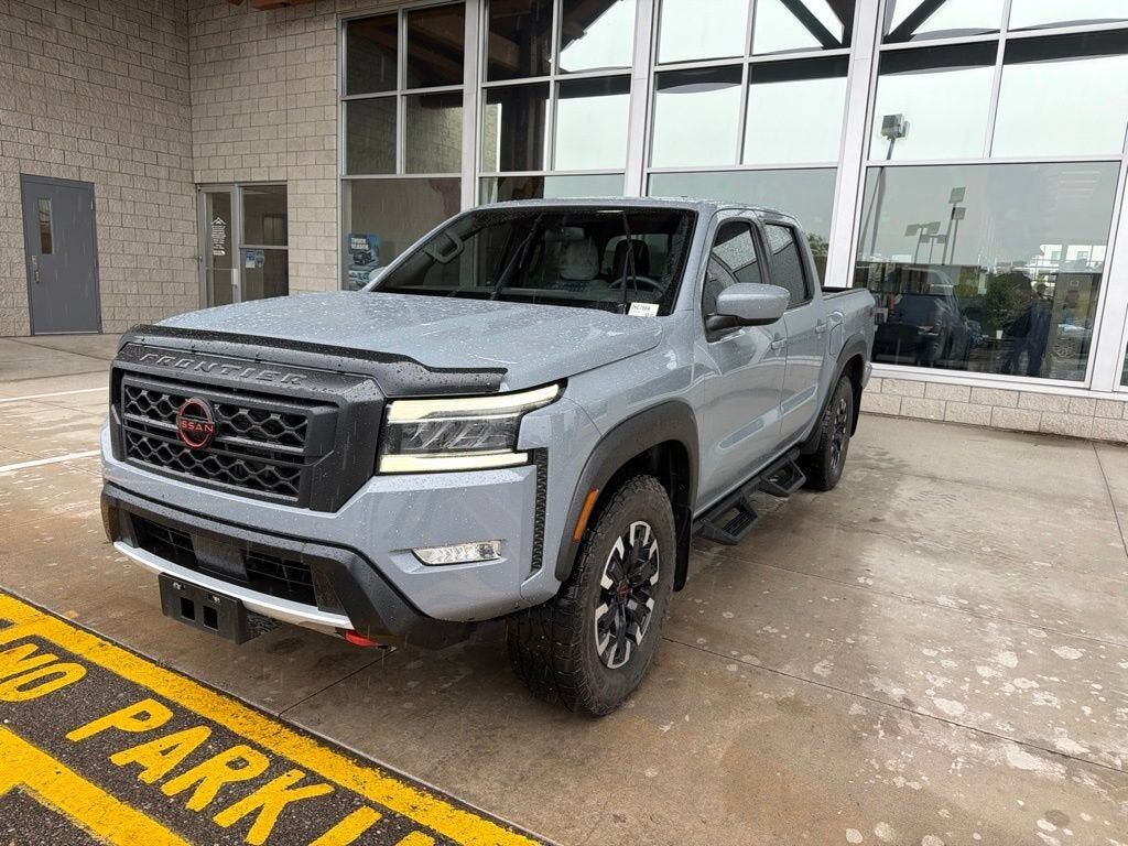 2022 NISSAN Frontier