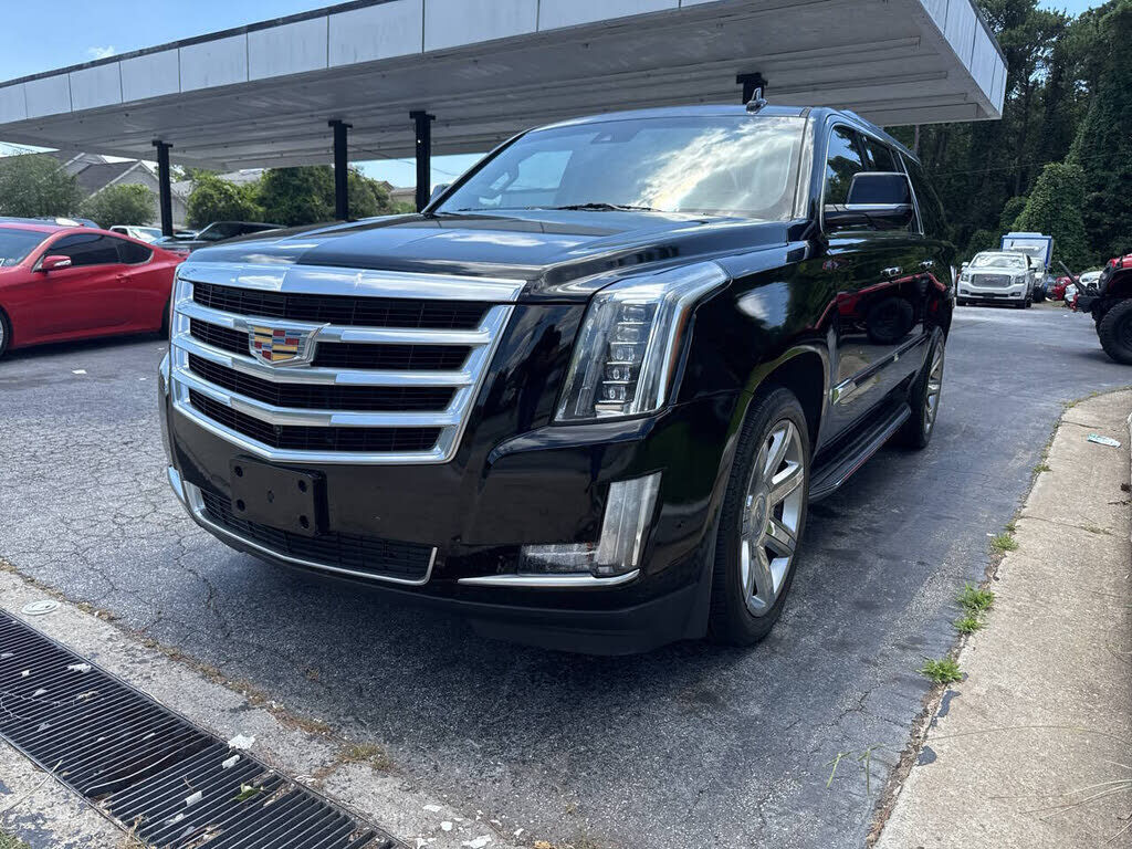 2017 CADILLAC Escalade ESV