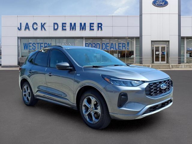2024 FORD Escape
