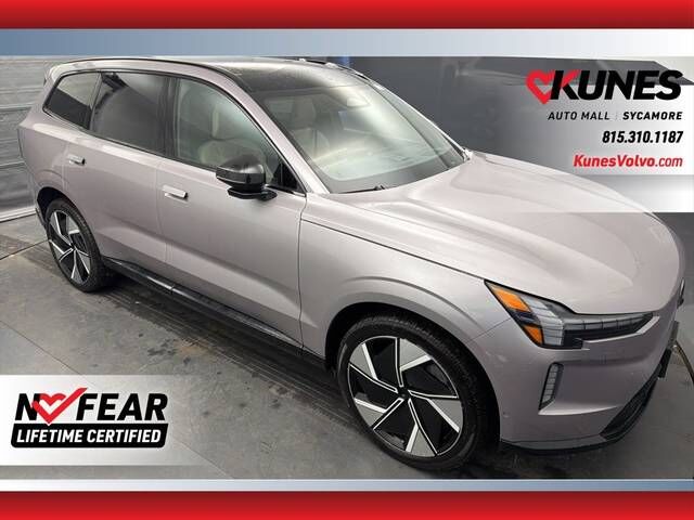 2026 VOLVO EX90