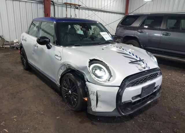 2022 MINI Hardtop