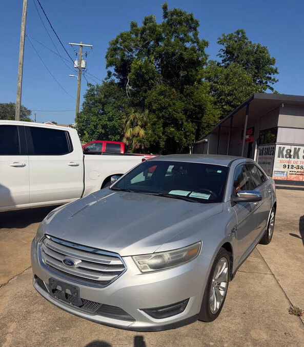 2015 FORD Taurus