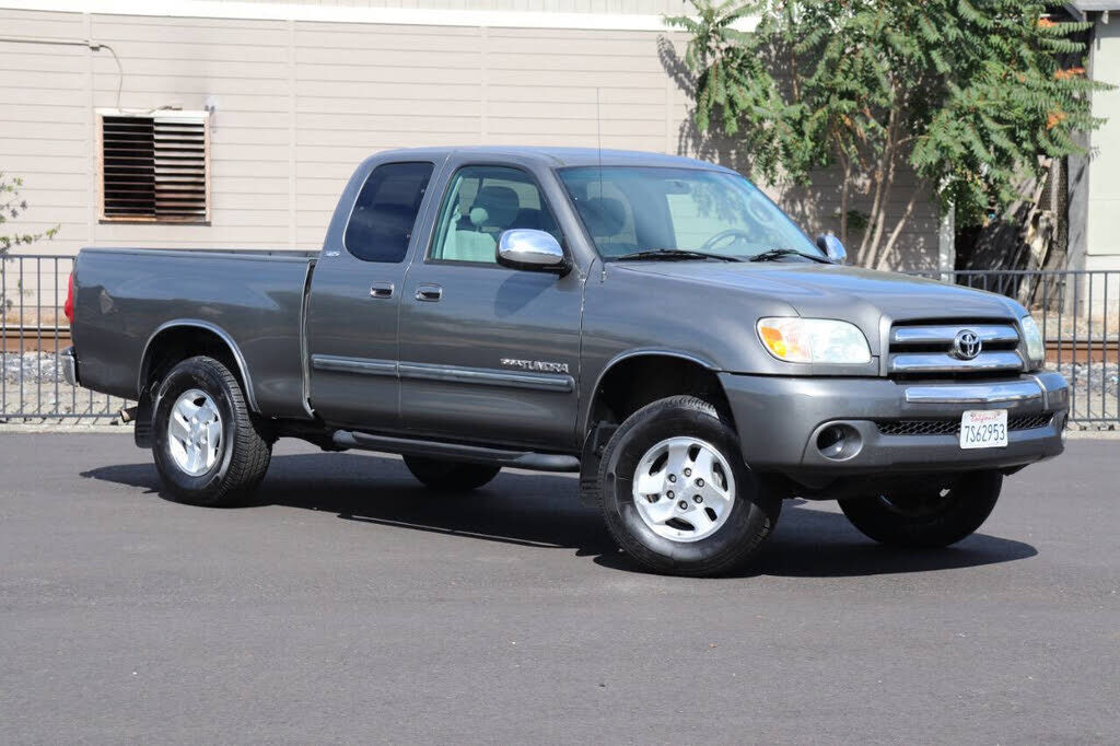 2005 TOYOTA Tundra