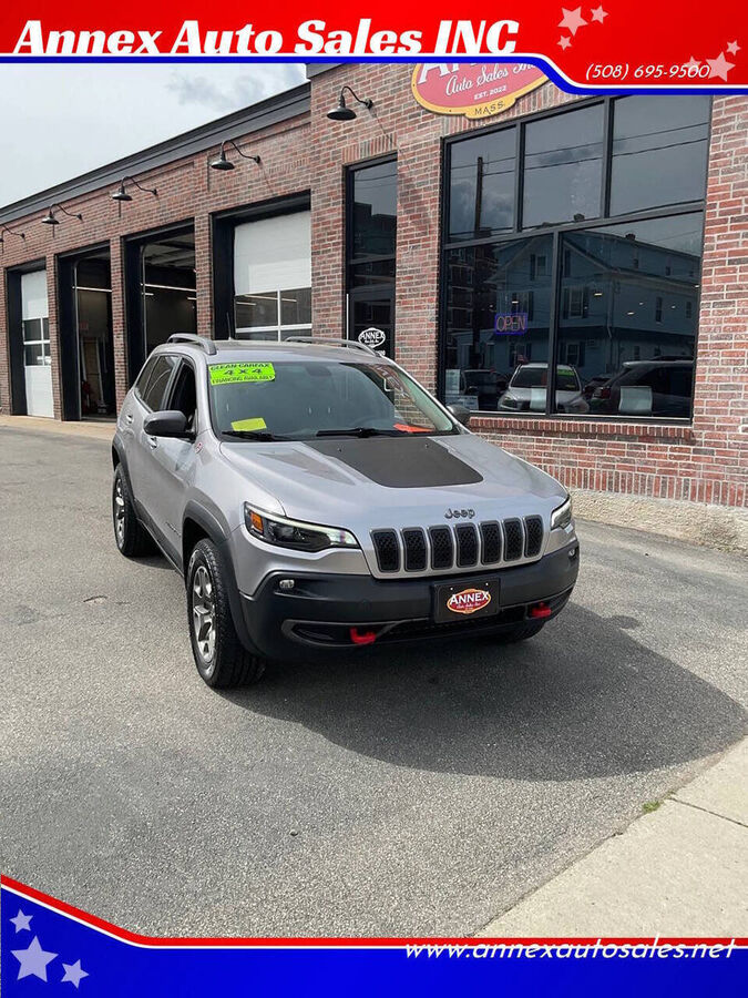 2020 JEEP Cherokee