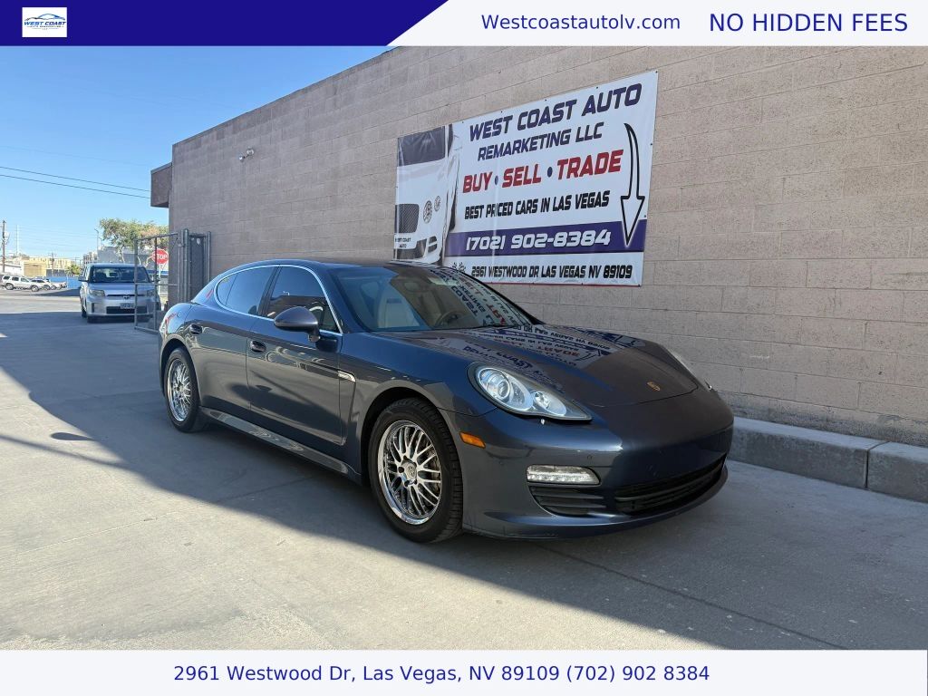 2010 PORSCHE Panamera