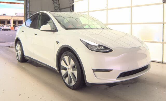2021 TESLA Model Y