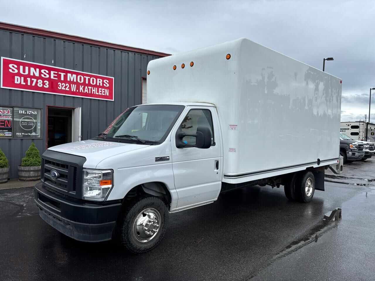 2023 FORD E-450