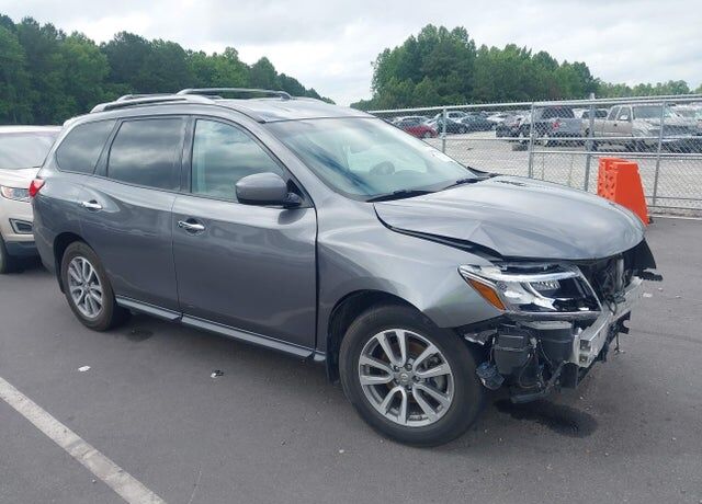 2016 NISSAN Pathfinder