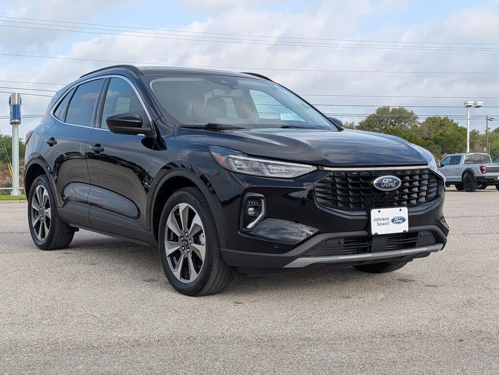 2023 FORD Escape