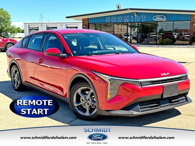 2025 KIA K4