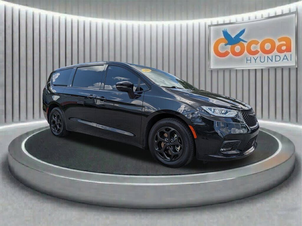 2024 CHRYSLER Pacifica