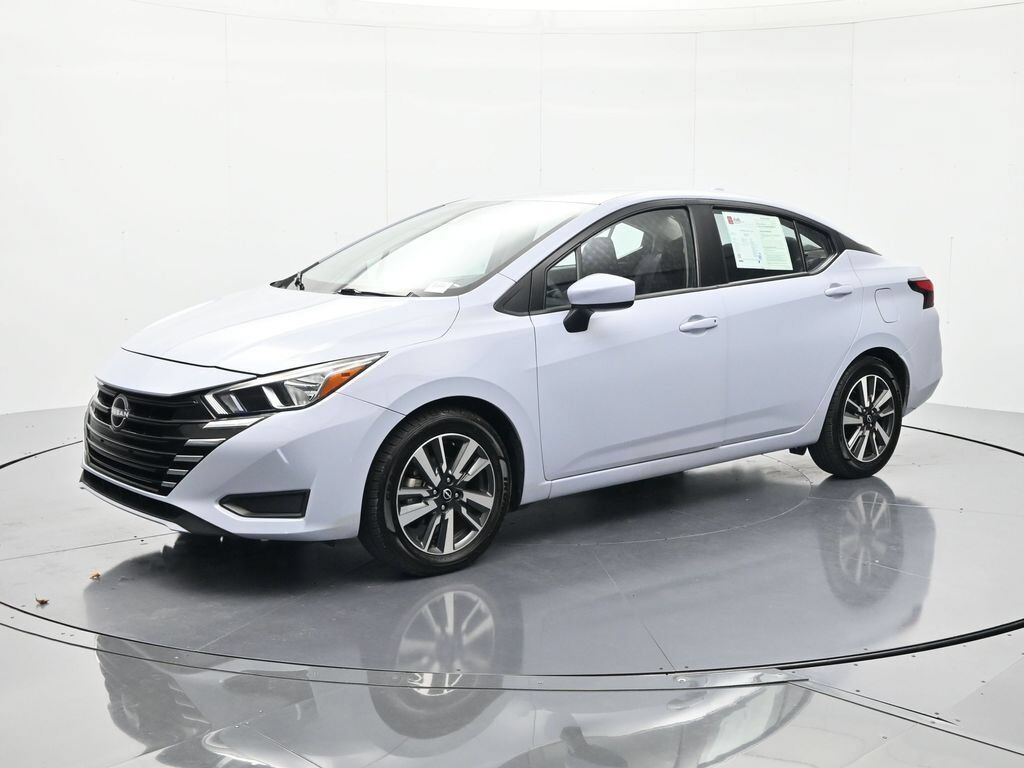2024 NISSAN Versa