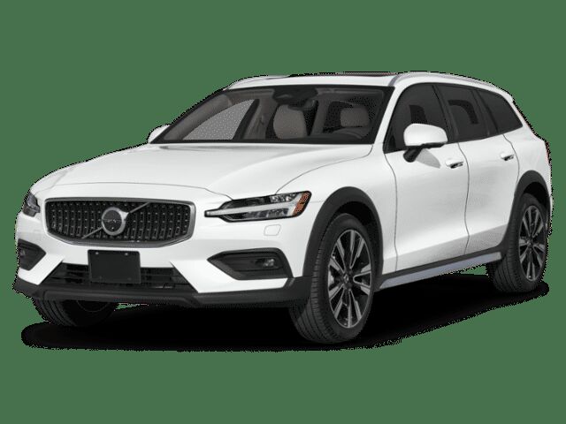 2026 VOLVO V60CC