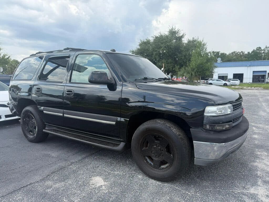 2004 CHEVROLET Tahoe