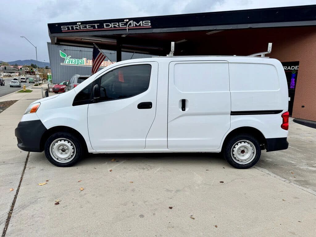 2019 NISSAN NV200