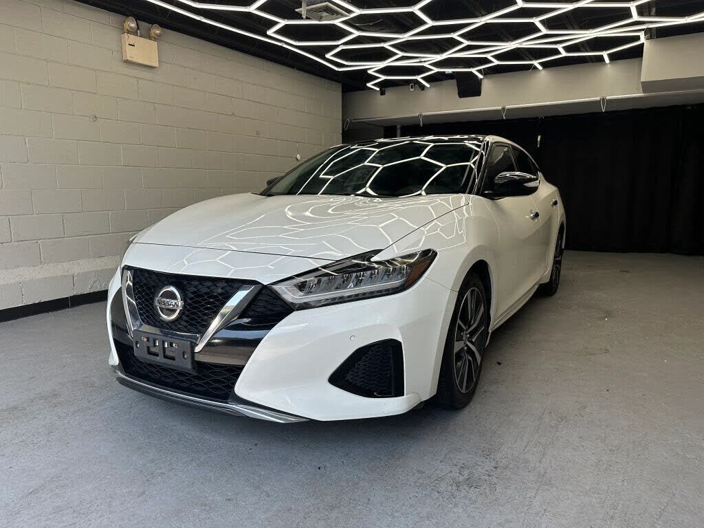 2019 NISSAN Maxima