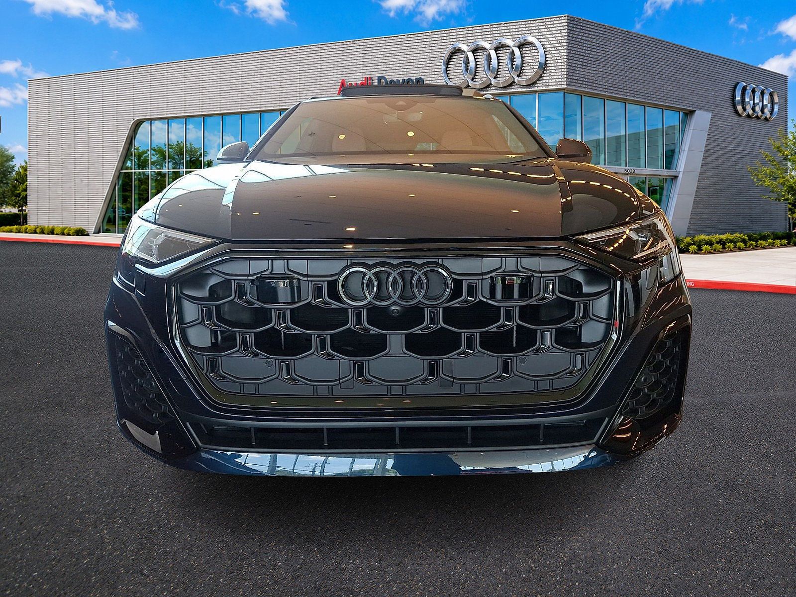 2026 Audi Q8