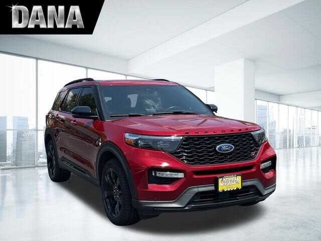 2023 FORD Explorer