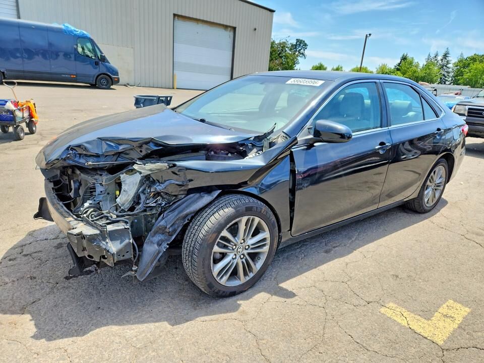 2017 TOYOTA Camry