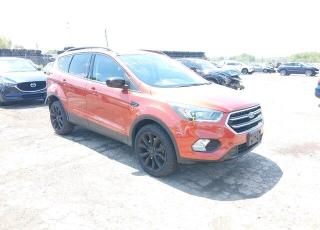 2019 FORD Escape