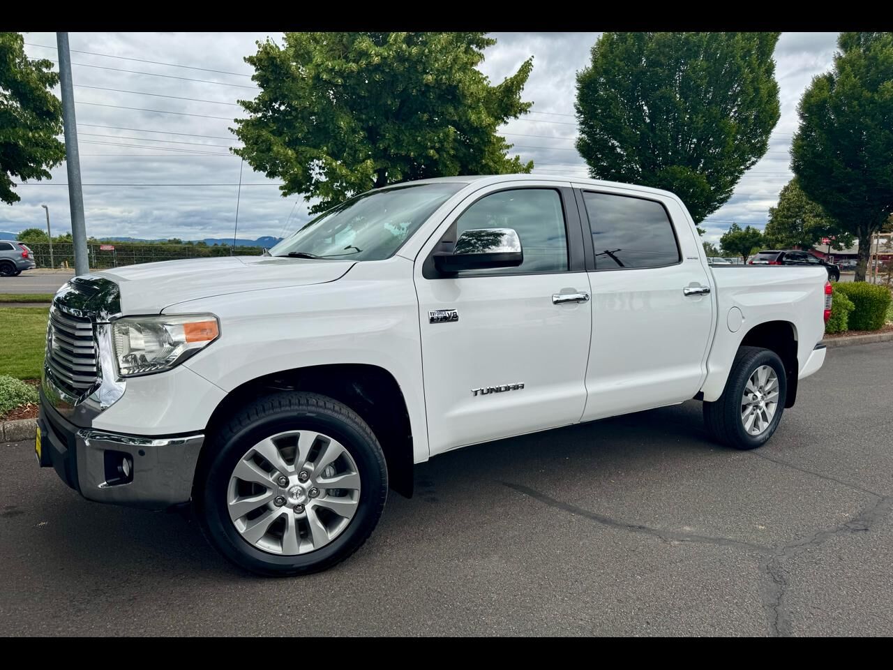2014 TOYOTA Tundra