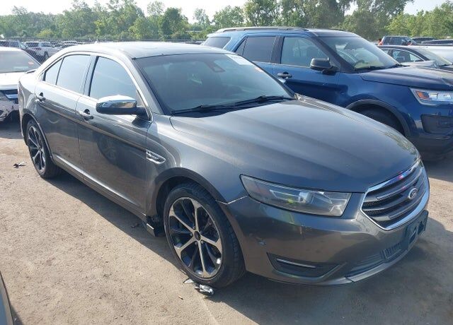 2016 FORD Taurus