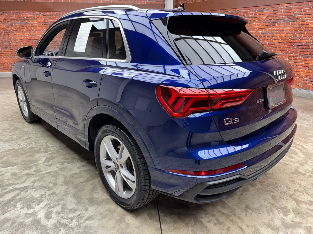 2021 Audi Q3