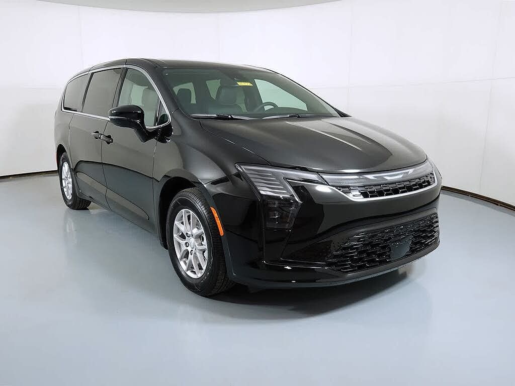 2027 CHRYSLER Pacifica